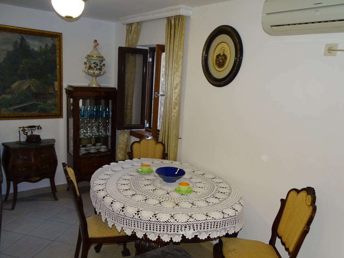 Apartments Renaissance Old Town Budva Exterior photo