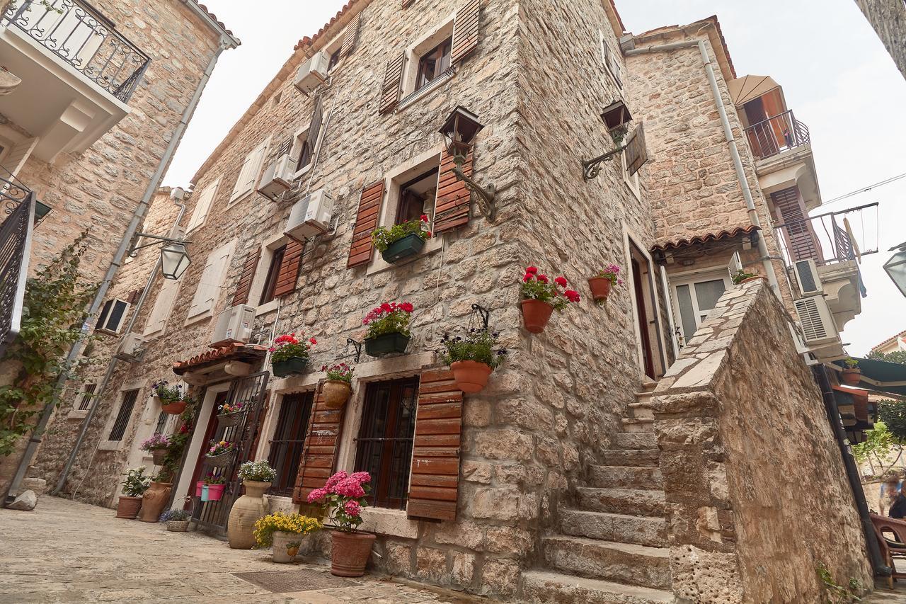 Apartments Renaissance Old Town Budva Exterior photo